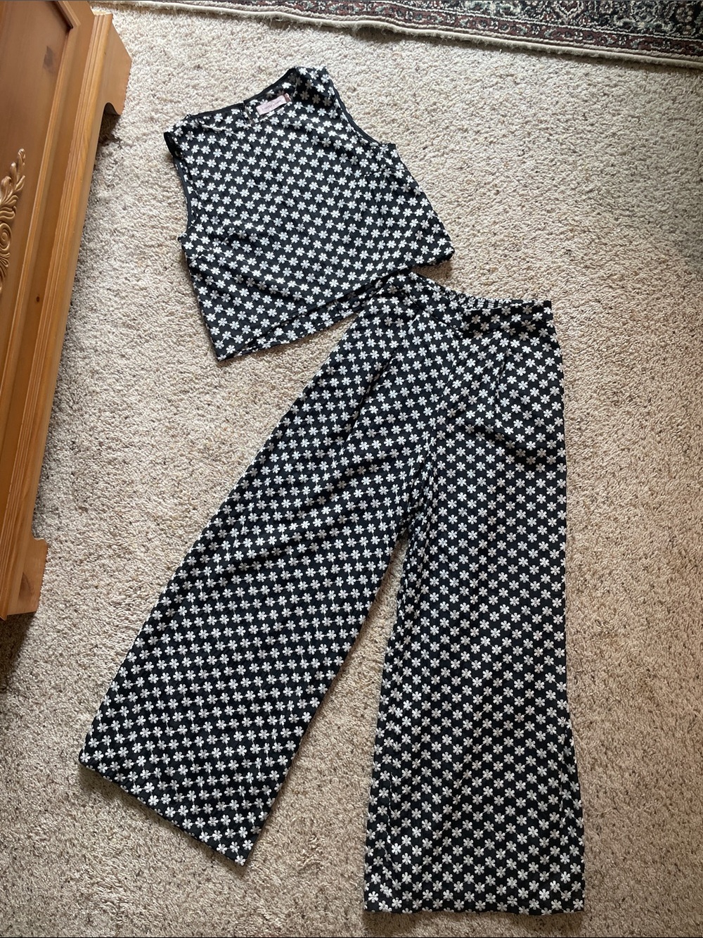 Traffic People Black & White Floral Wide-Leg Pants with Matching Crop Top